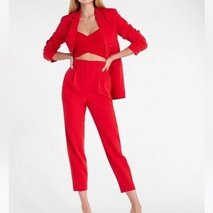 Express High waisted pleated red ankle pant size 4R NWOT